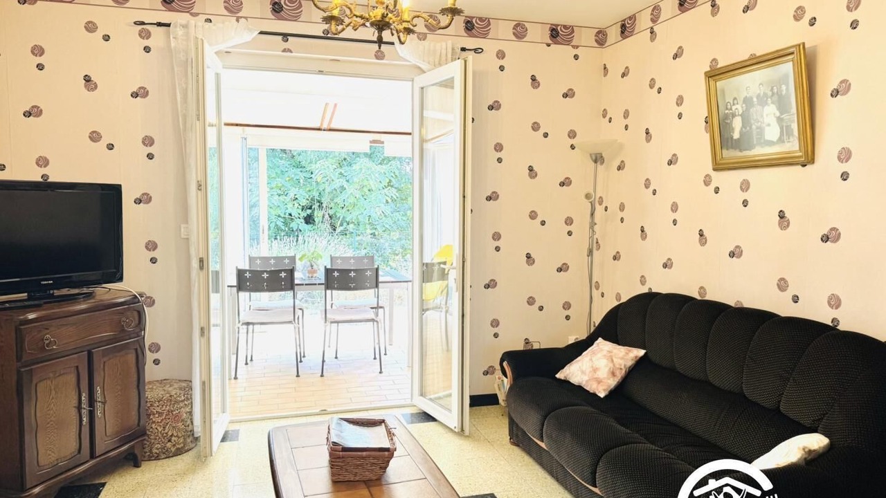 Photo of Livingroom in Mas-Saintes-Puelles