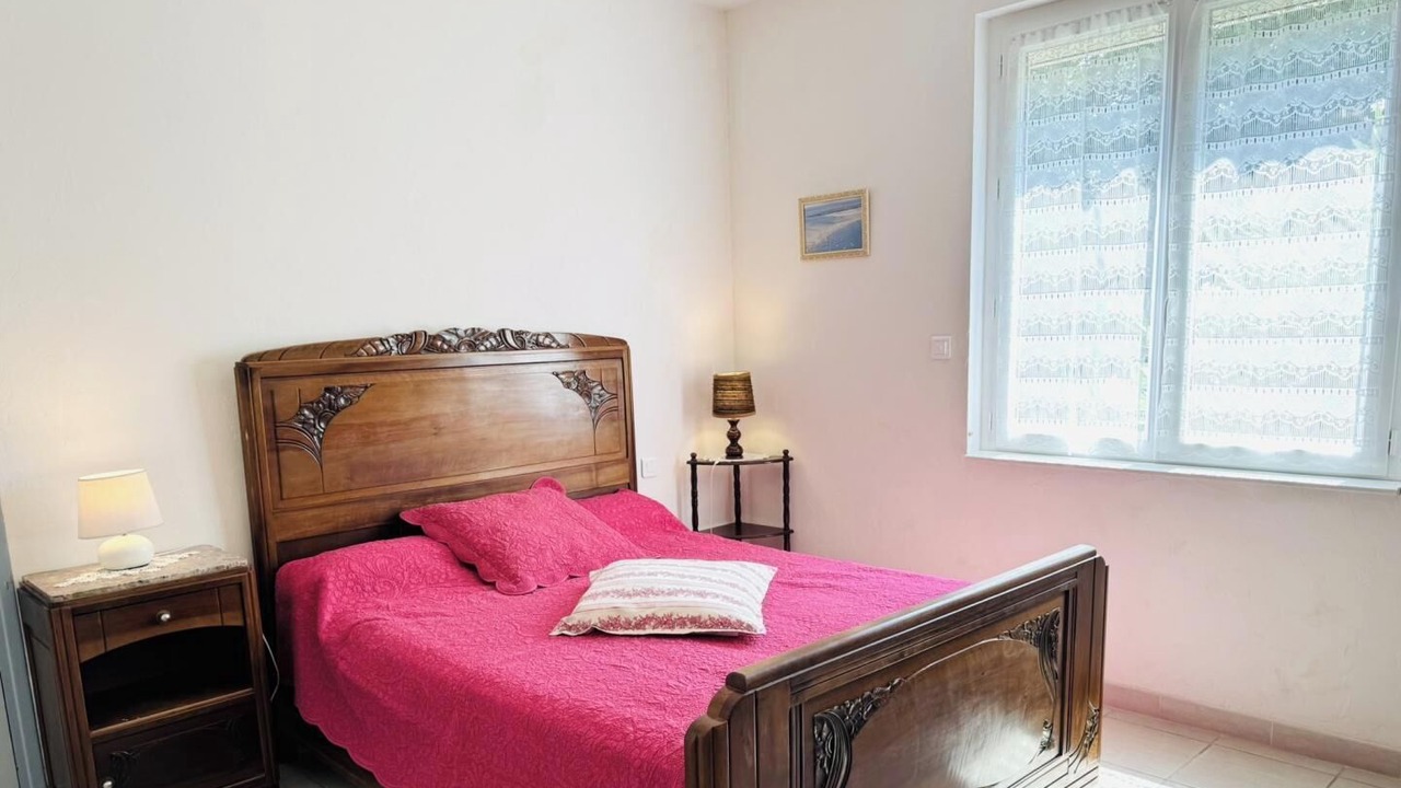 Photo of Bedroom in Mas-Saintes-Puelles