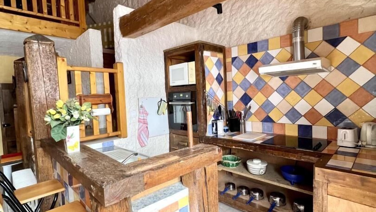 Photo of Kitchen in Camurac