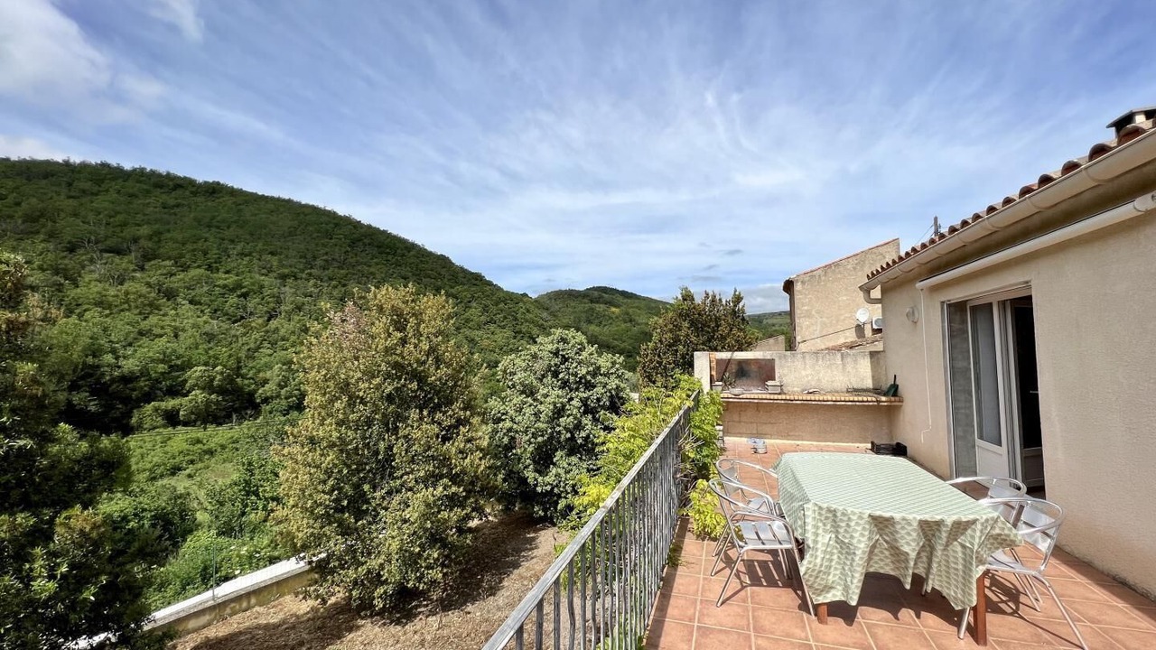 Photo of Outdoor in Maisons