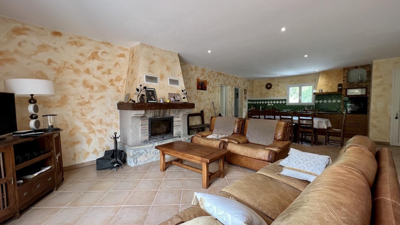 Photo of Livingroom in Maisons