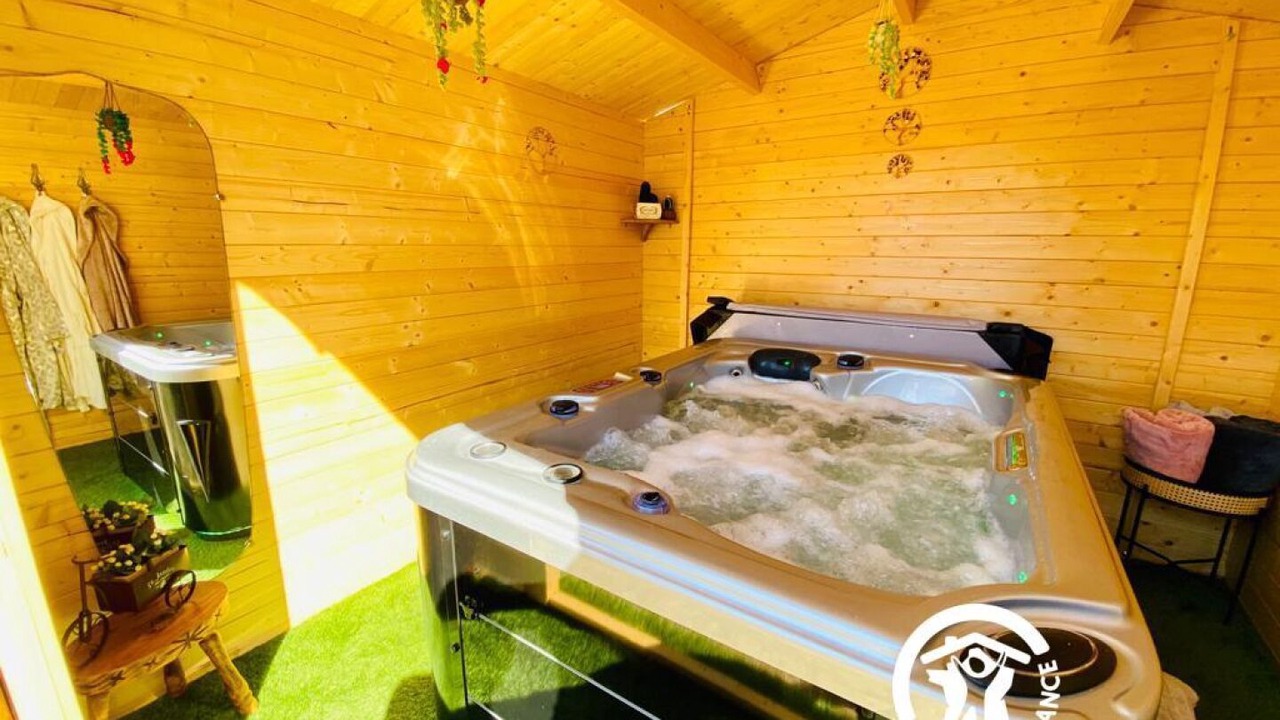 Photo of Others in Villaniere