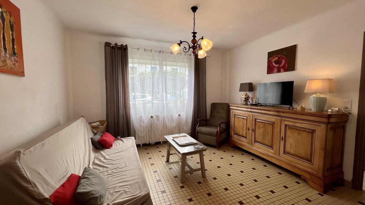 Photo of Livingroom in Quillan