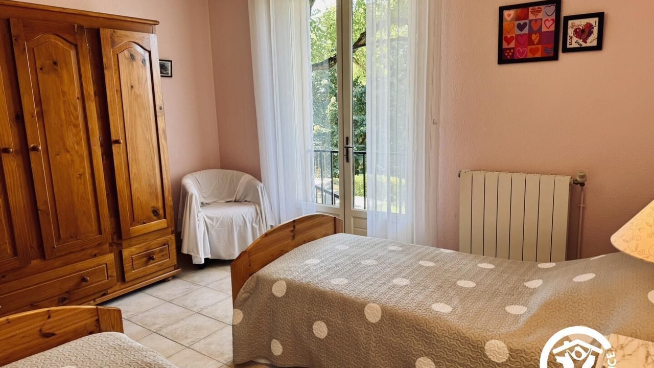 Photo of Bedroom in Montolieu