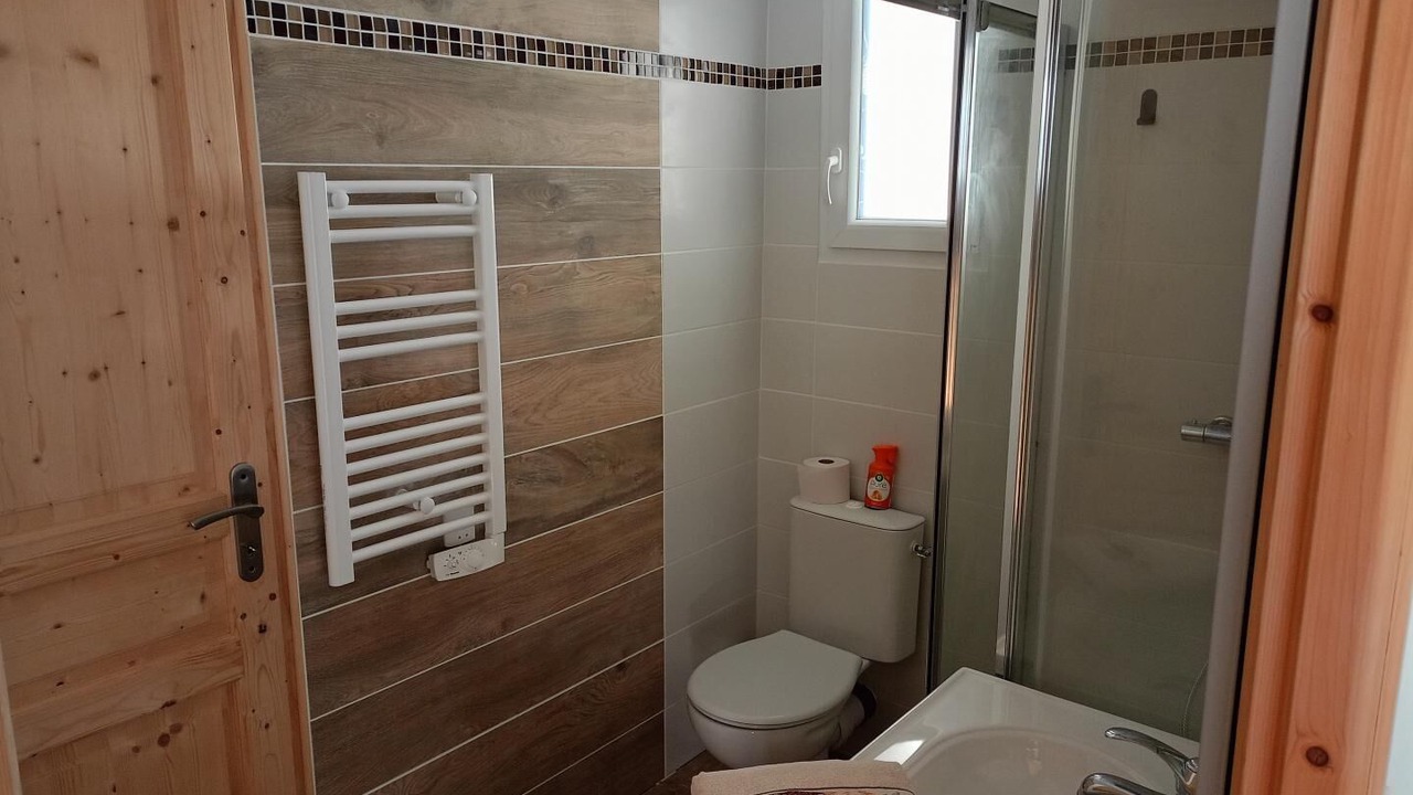 Photo of Bathroom in Ferrals-les-Montagnes