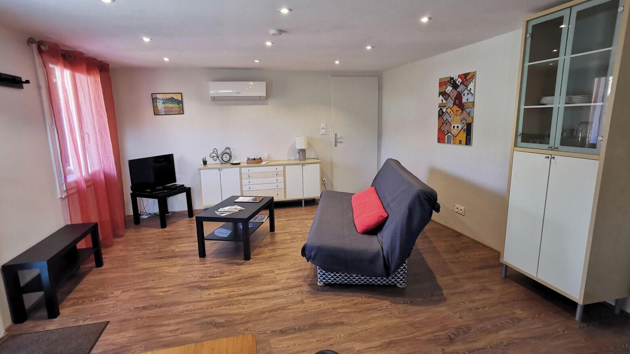 Photo of Livingroom in Cazilhac