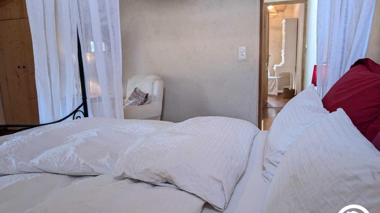 Photo of Bedroom in Caussiniojouls