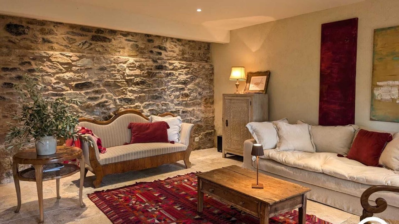 Photo of Livingroom in Caussiniojouls