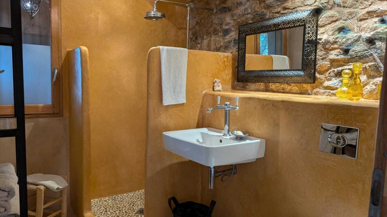 Photo of Bathroom in Caussiniojouls