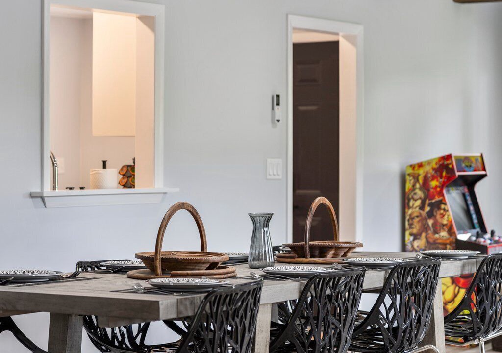 Photo of Others in Otis