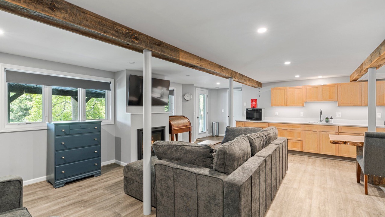 Photo of Livingroom in Otis