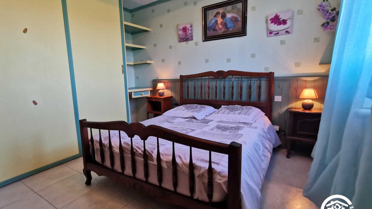 Photo of Bedroom in Boisseron