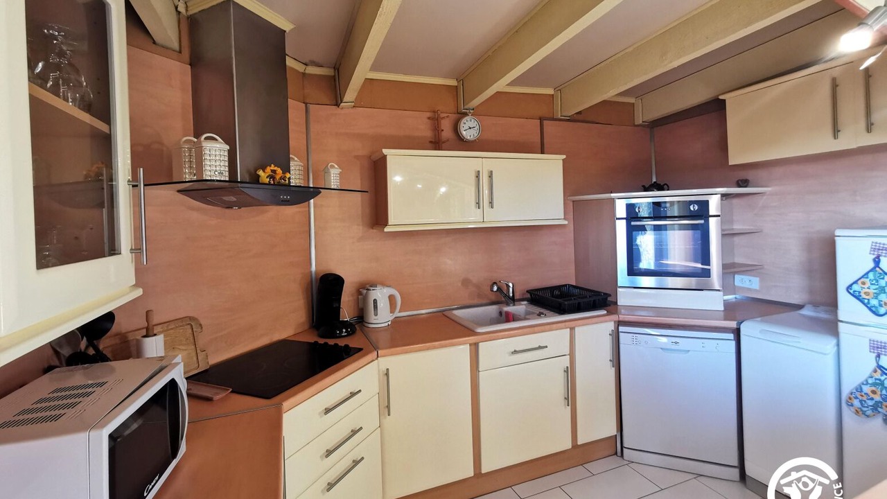 Photo of Kitchen in Boisseron