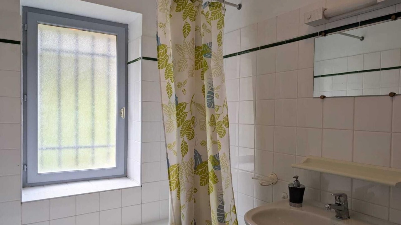 Photo of Bathroom in Castanet-le-Haut