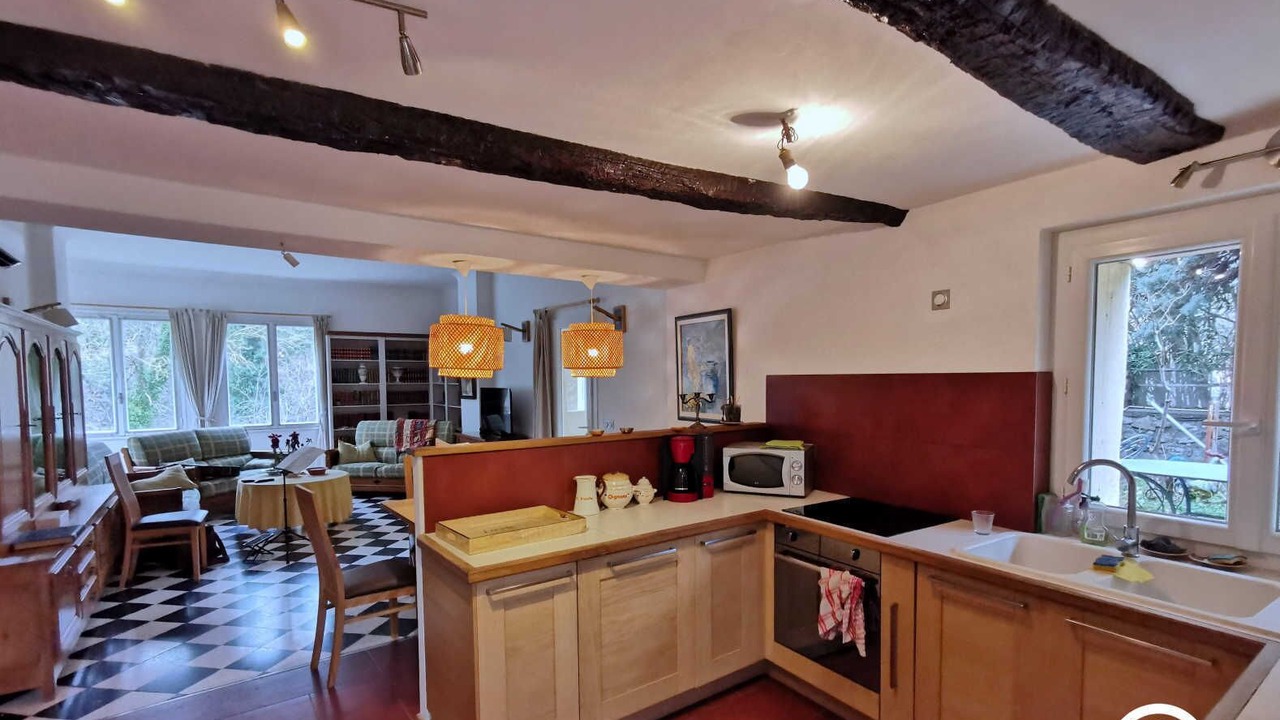 Photo of Kitchen in Saint-Etienne-de-Gourgas