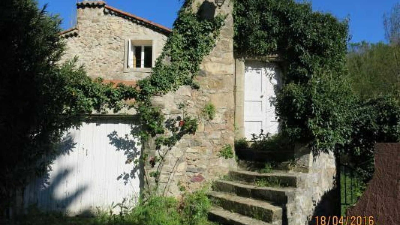 Photo of Outdoor in Saint-Etienne-de-Gourgas