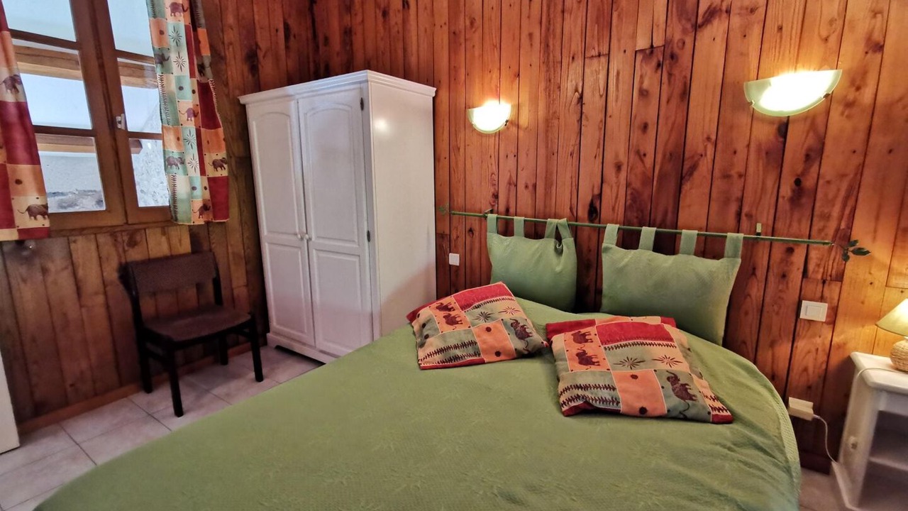 Photo of Bedroom in Courniou