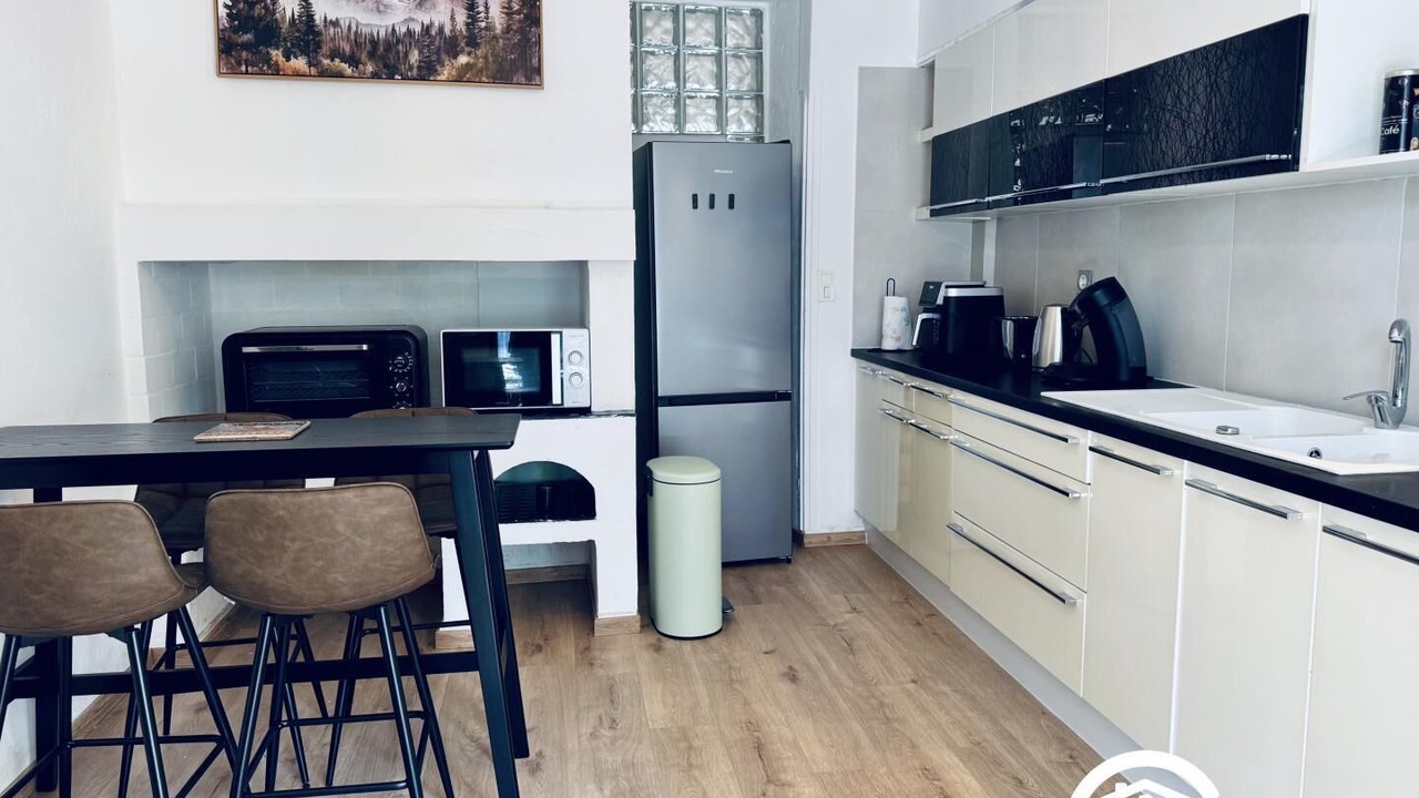 Photo of Kitchen in Cuxac-dʼAude