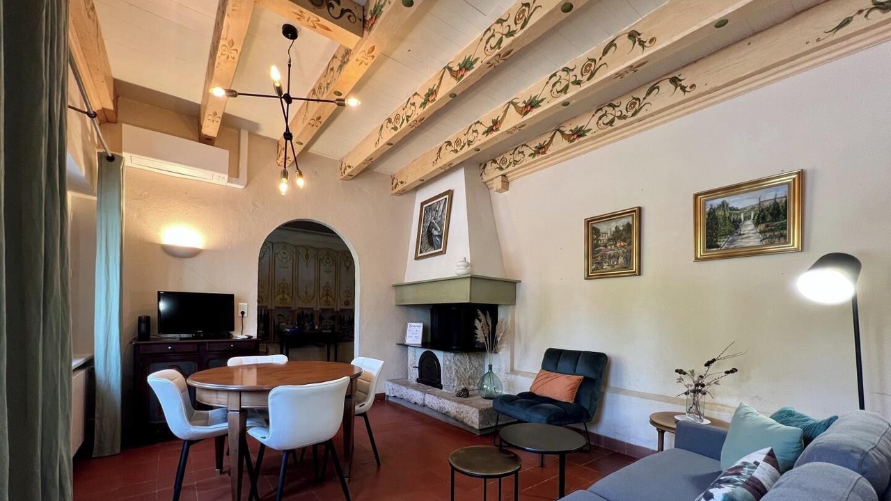 Photo of Livingroom in Puicheric