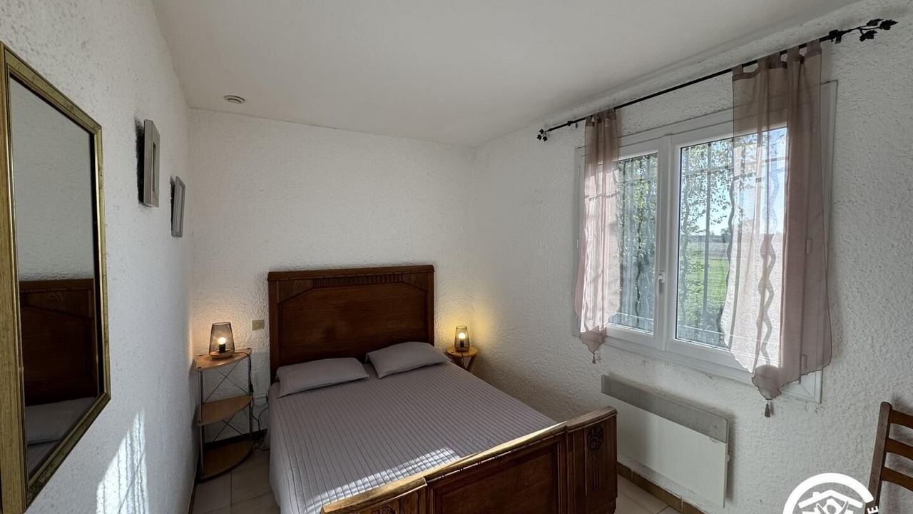 Photo of Bedroom in Alenya