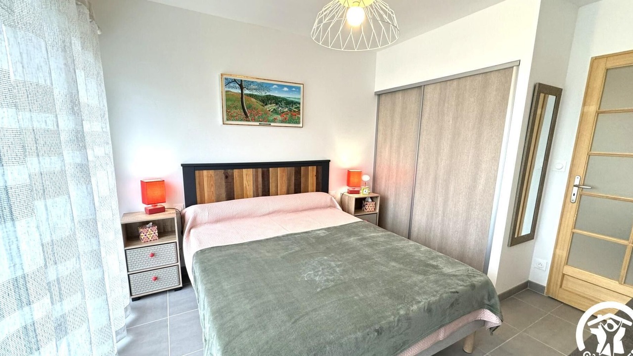 Photo of Bedroom in Caux-et-Sauzens