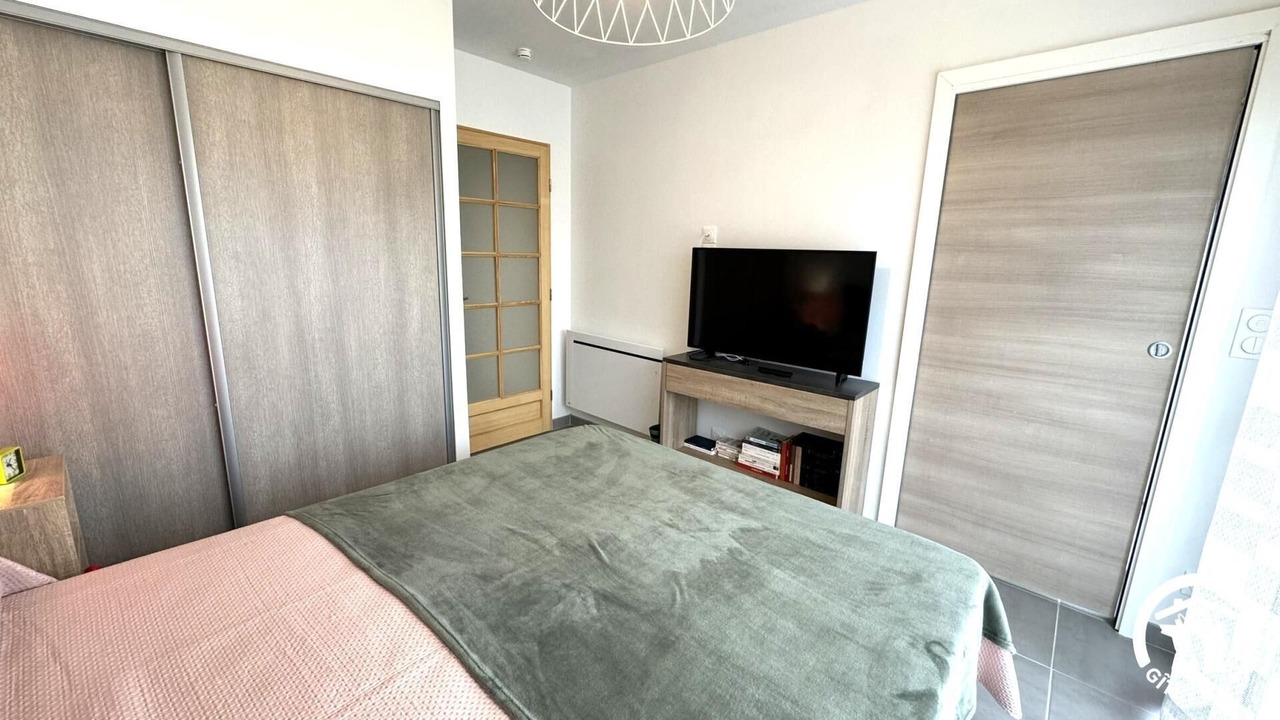 Photo of Bedroom in Caux-et-Sauzens