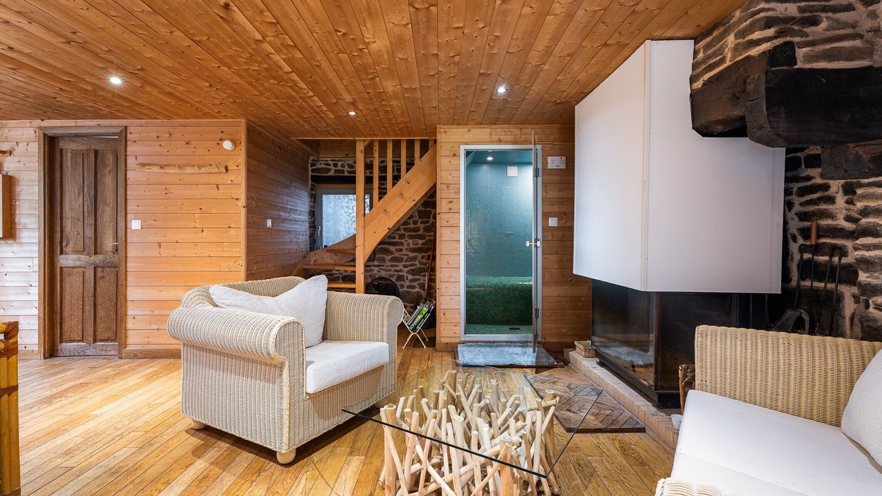 Photo of Livingroom in Vieux-Viel
