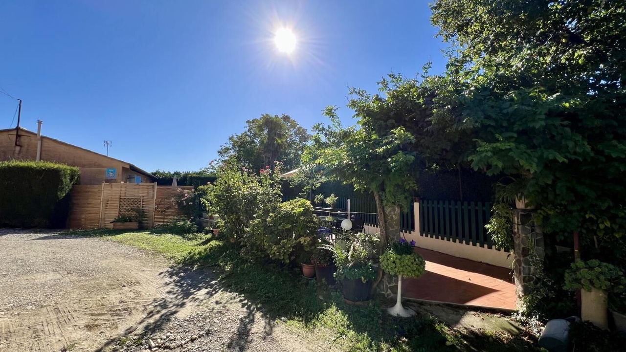 Photo of Outdoor in Plaigne