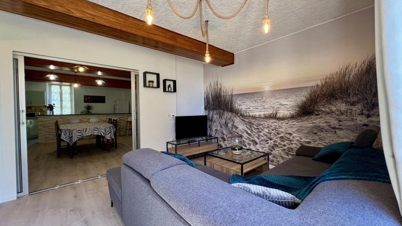 Photo of Livingroom in Plaigne