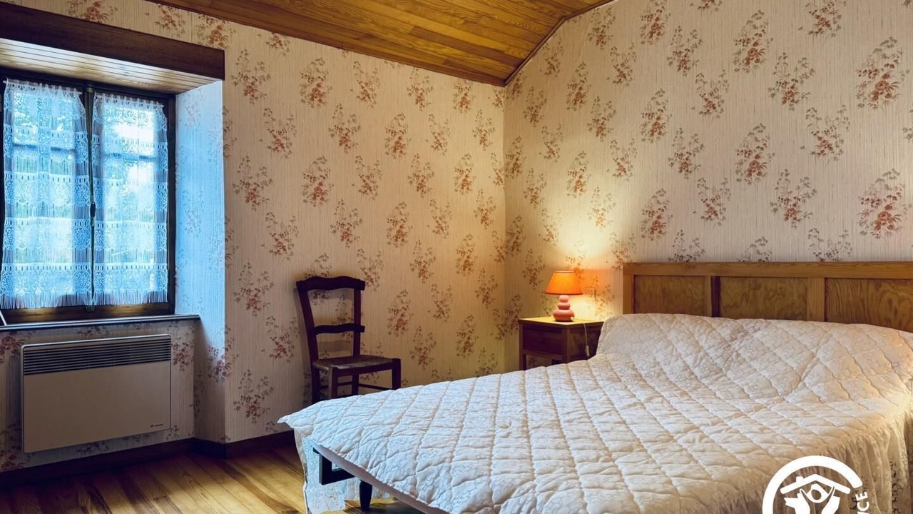 Photo of Bedroom in Lacombe