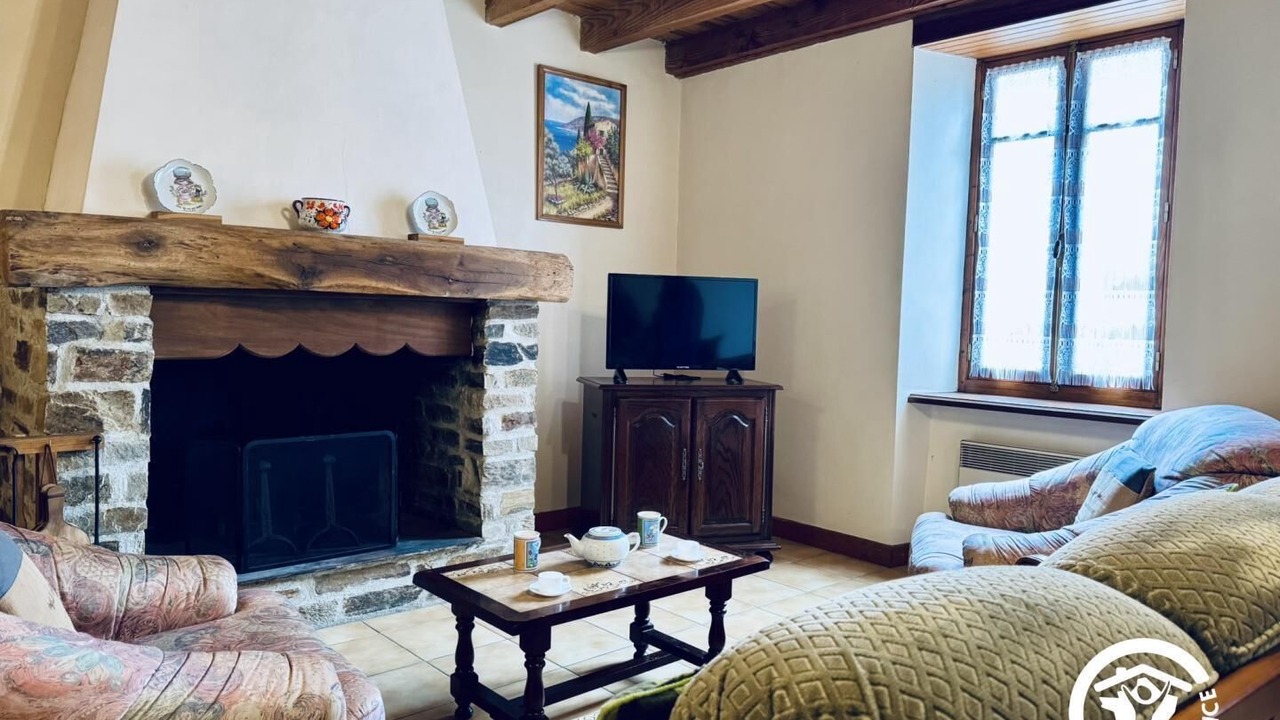 Photo of Livingroom in Lacombe