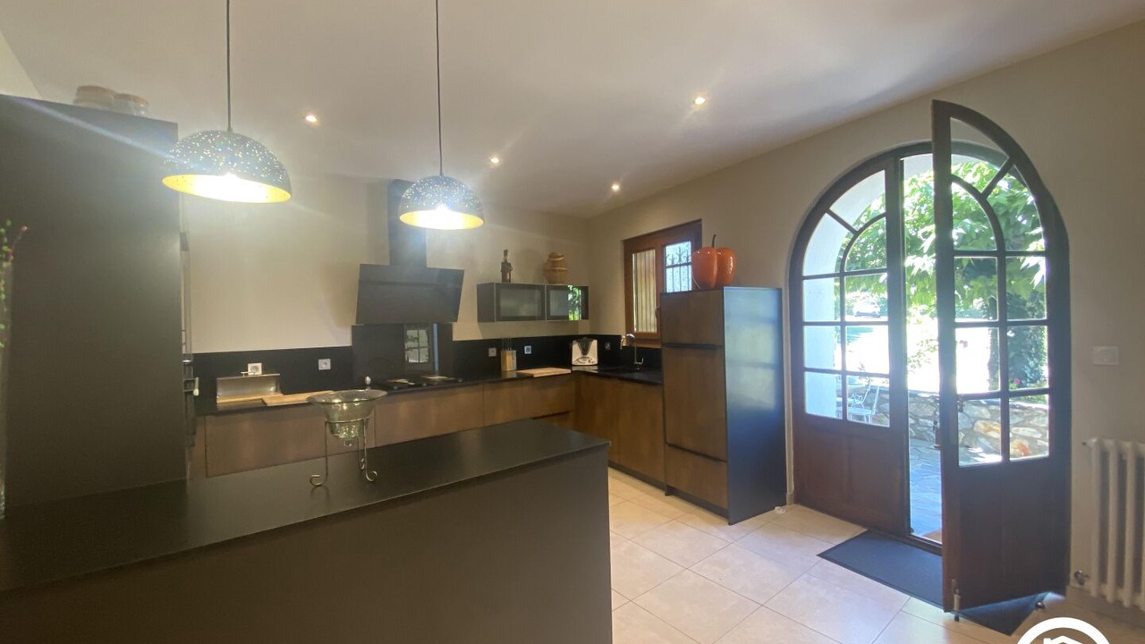 Photo of Kitchen in Saint-Paul-de-Fenouillet