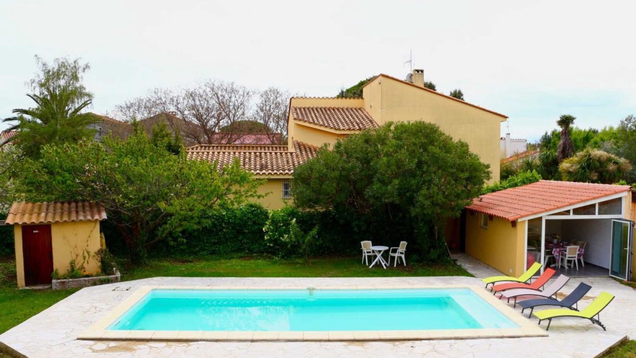 Photo of Outdoor in Saint-Esteve