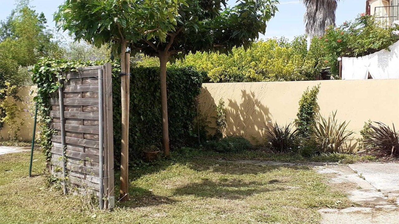 Photo of Outdoor in Saint-Esteve