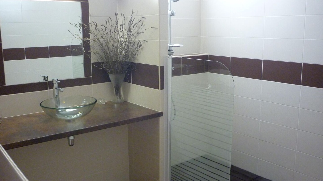 Photo of Bathroom in Embres-et-Castelmaure