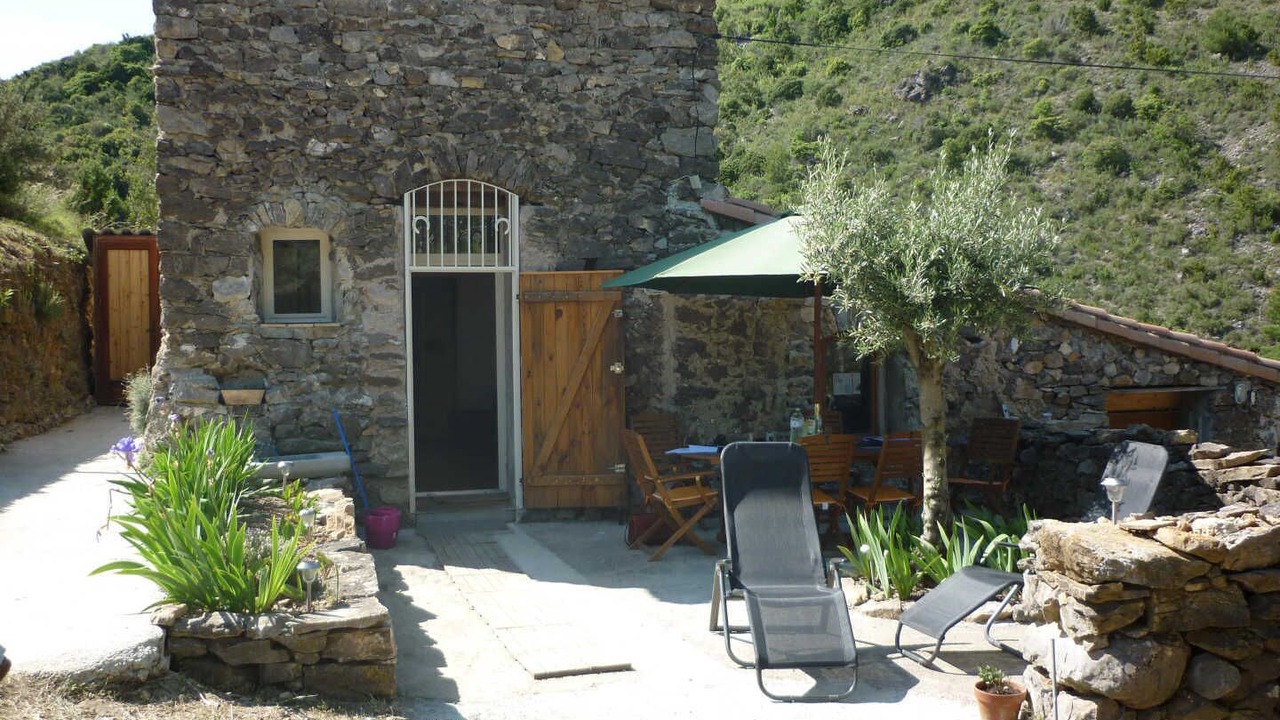 Photo of Patio Balcony in Embres-et-Castelmaure