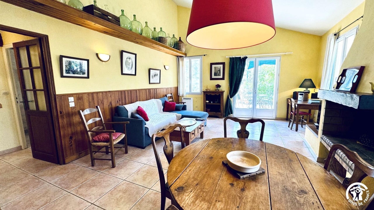 Photo of Livingroom in Saint-Jean-de-Barrou