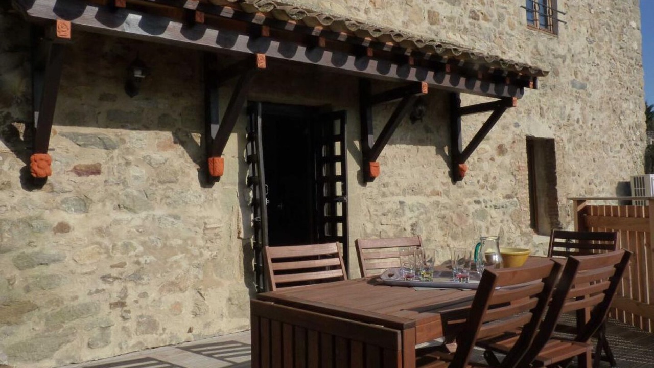 Photo of Outdoor in Issel