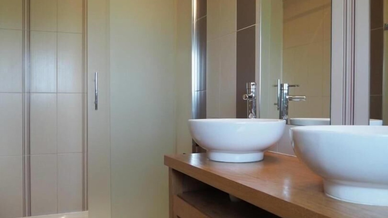 Photo of Bathroom in Issel