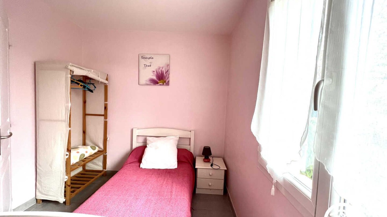 Photo of Bedroom in Plaigne