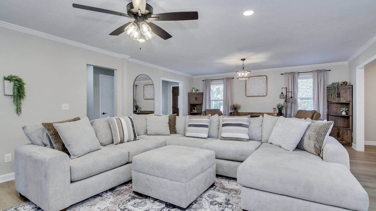 Photo of Livingroom in Montclair