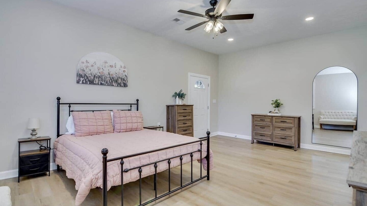 Photo of Bedroom in Montclair