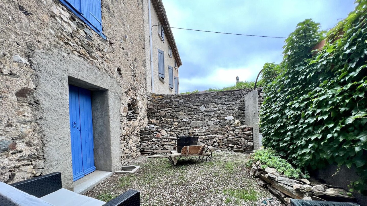 Photo of Patio Balcony in Limousis