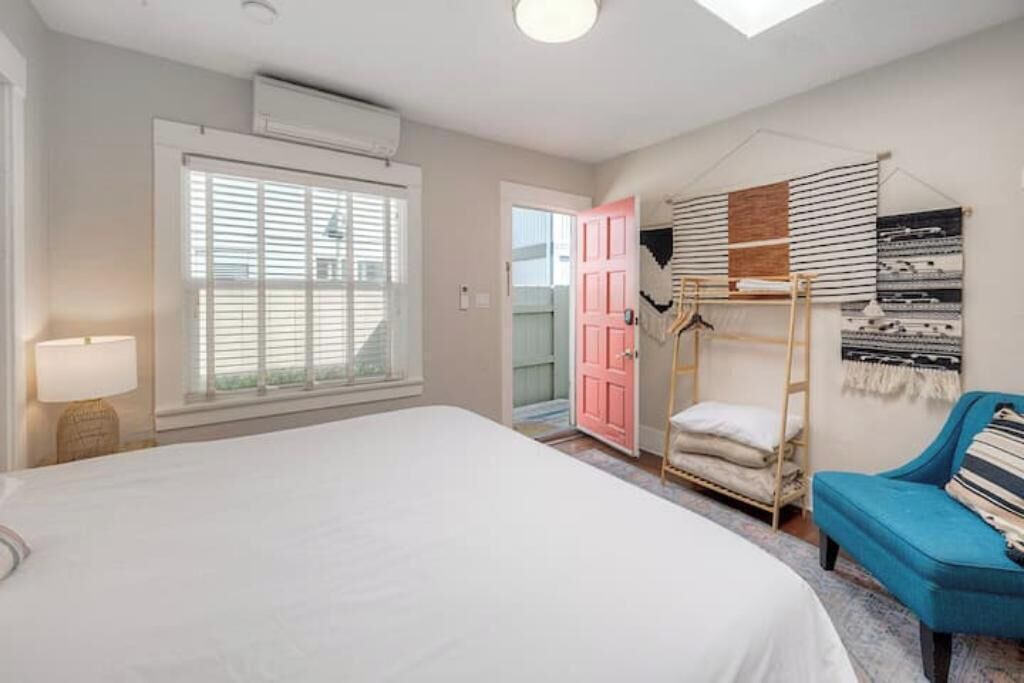Photo of Bedroom in Central Mission Beach