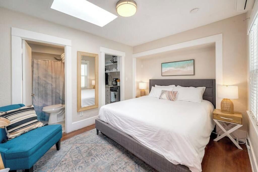 Photo of Bedroom in Central Mission Beach