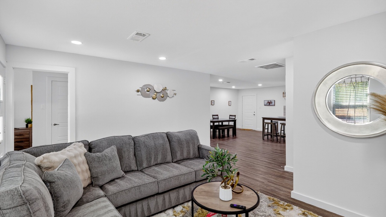 Photo of Bedroom in Oak Cliff