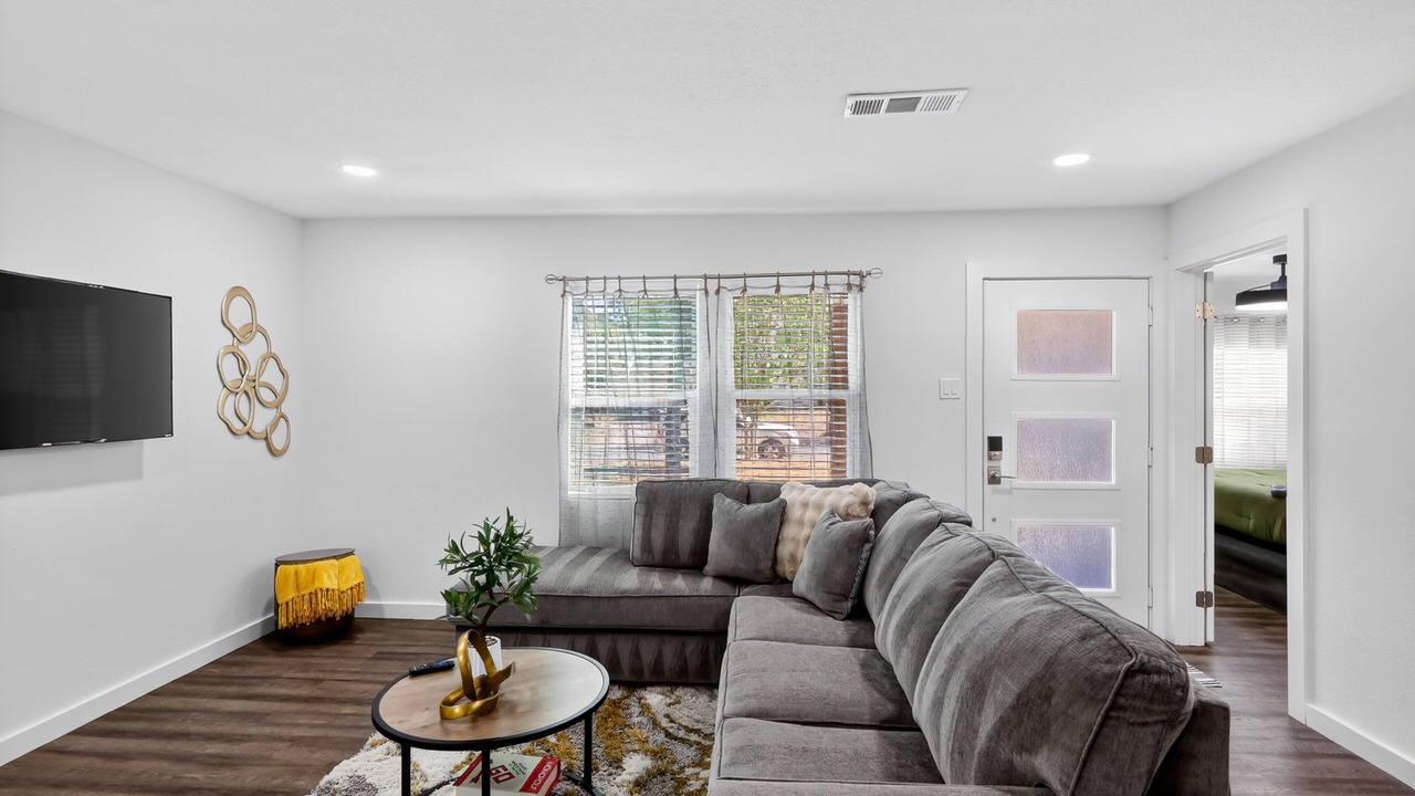 Photo of Bedroom in Oak Cliff