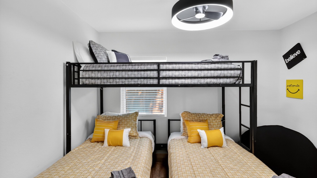 Photo of Bedroom in Oak Cliff
