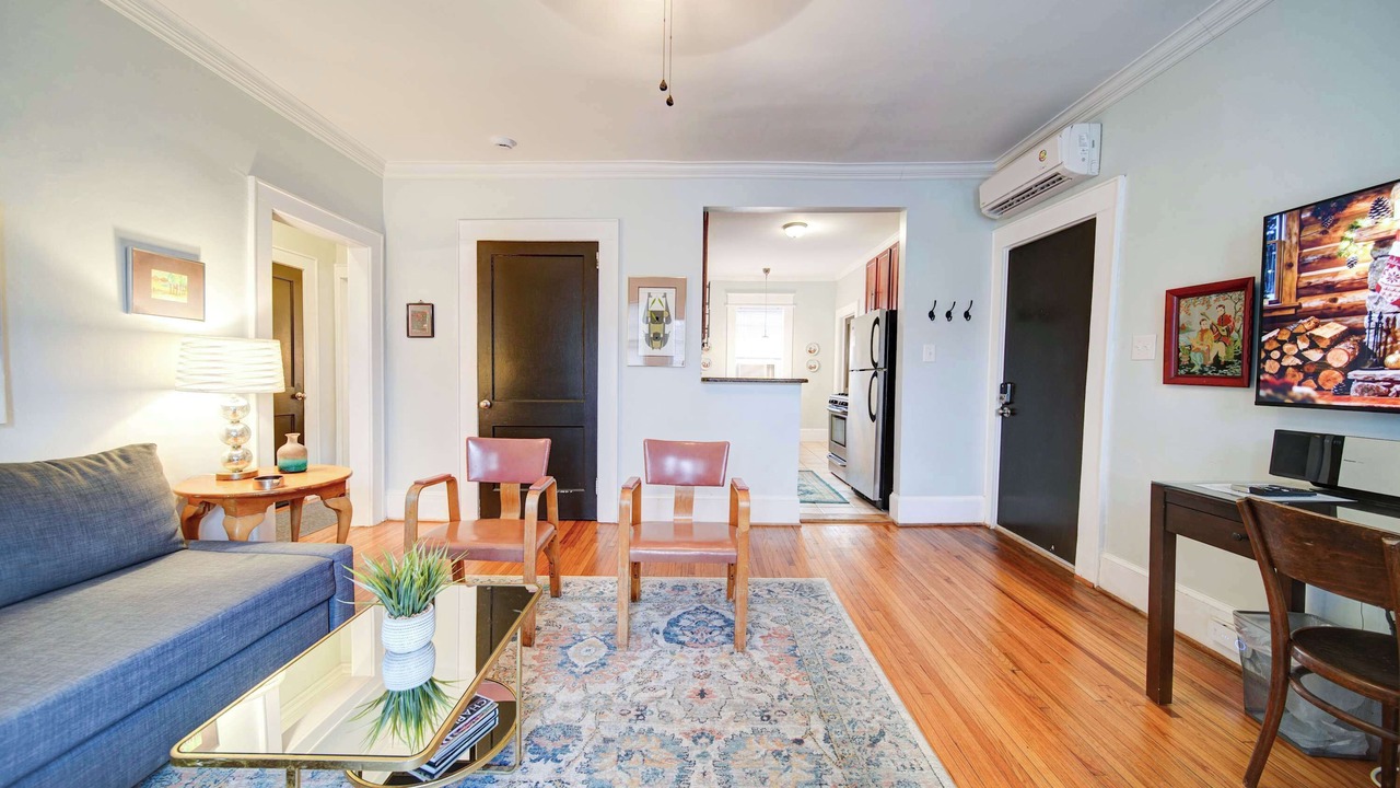 Photo of Livingroom in Dilworth
