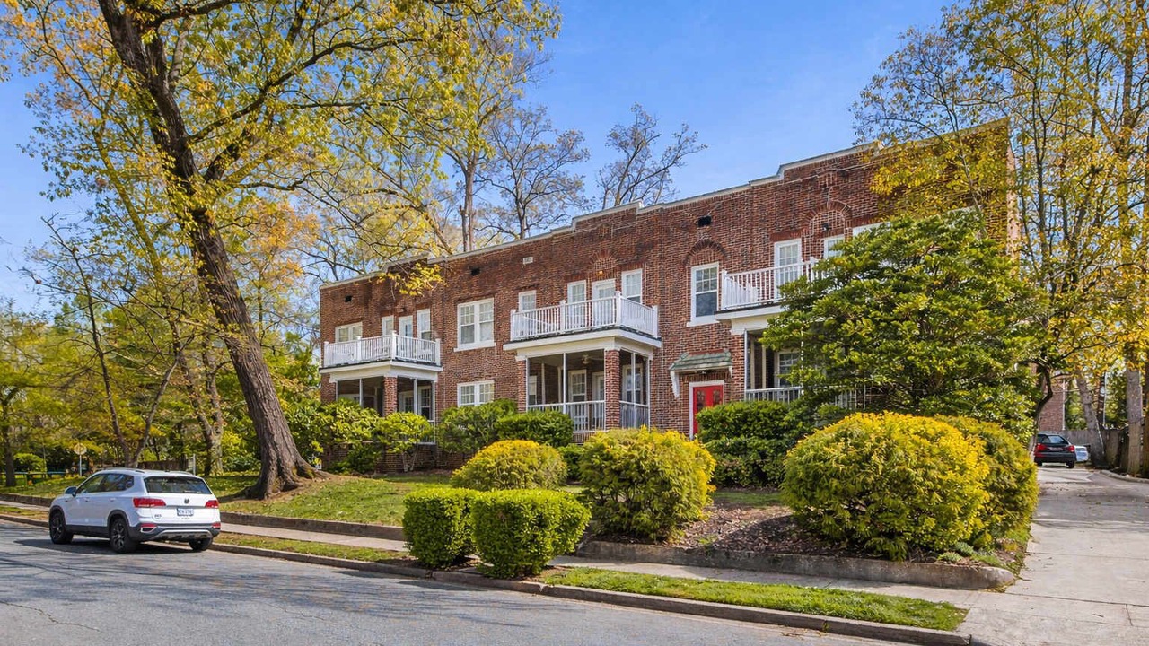 Photo of Outdoor in Dilworth
